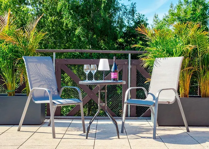 Kliwer 50 Metrow Od Morza * Rowy (Pomerania)